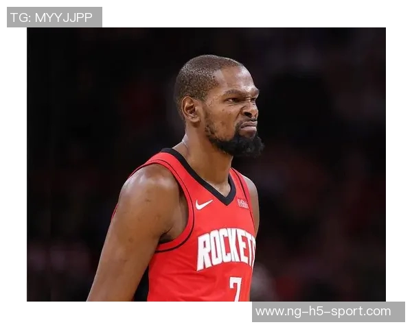 杜兰特全场高效表现20投13中砍下30分6篮板5助攻1盖帽助球队获胜